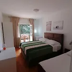 Borovi With Terrace And Parking * Podaca