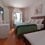 Apartment Borovi With Terrace And Parking *